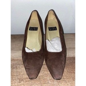 Nine West  kitten heel shoes